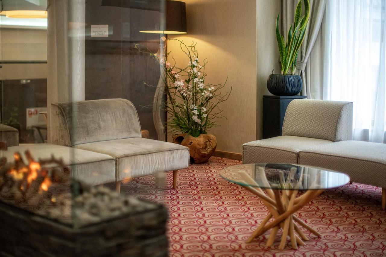 Hotel & Spa Czarny Gron Rzyki Luaran gambar