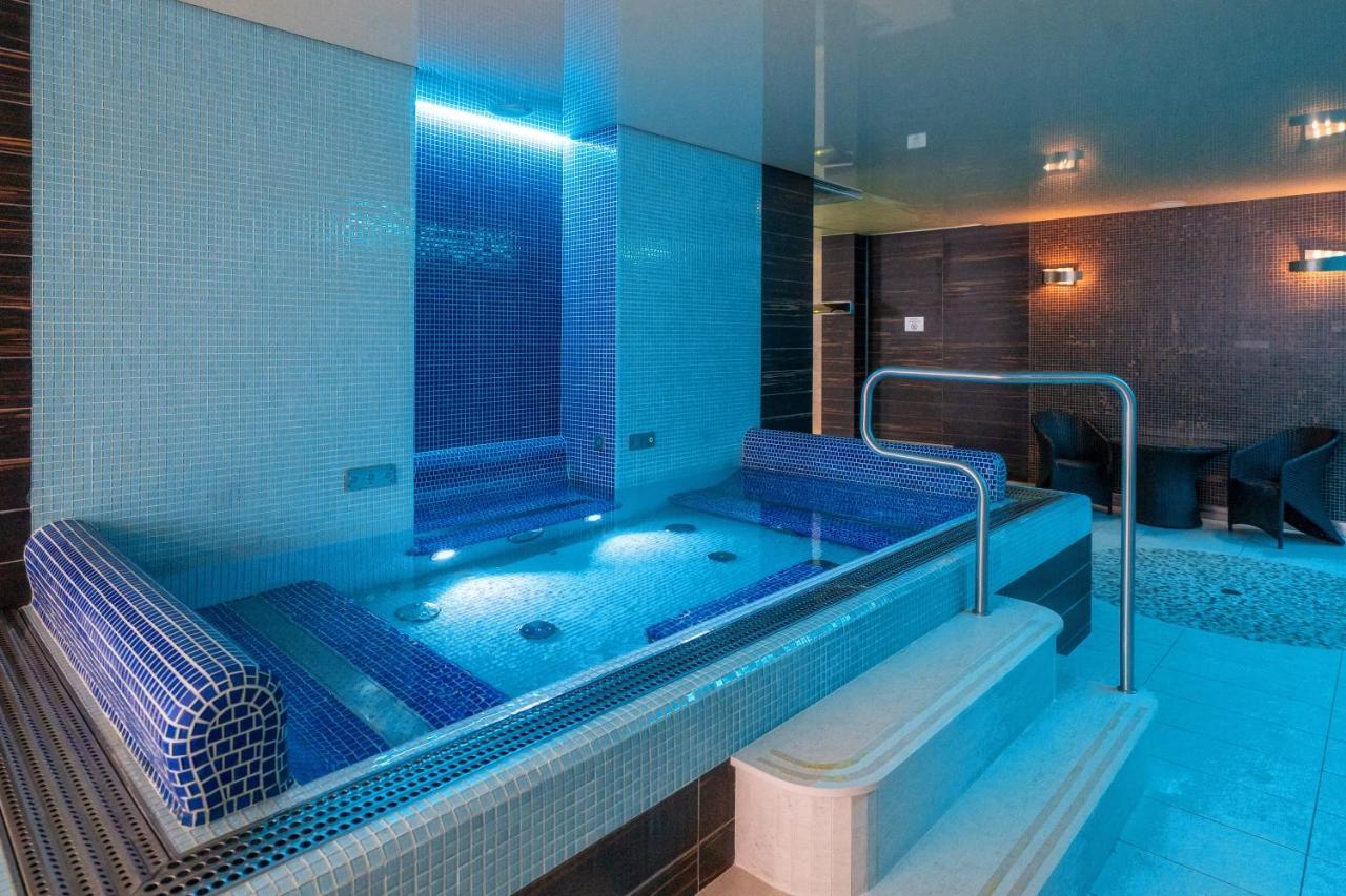 Hotel & Spa Czarny Gron Rzyki Luaran gambar