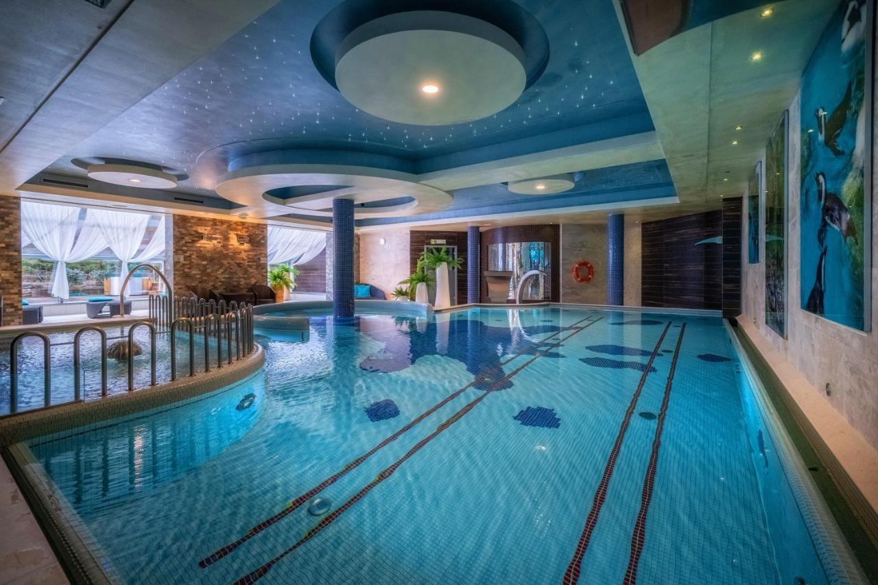 Hotel & Spa Czarny Gron Rzyki Luaran gambar