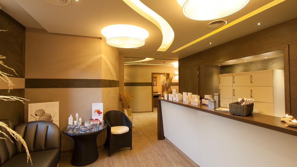 Hotel & Spa Czarny Gron Rzyki Luaran gambar
