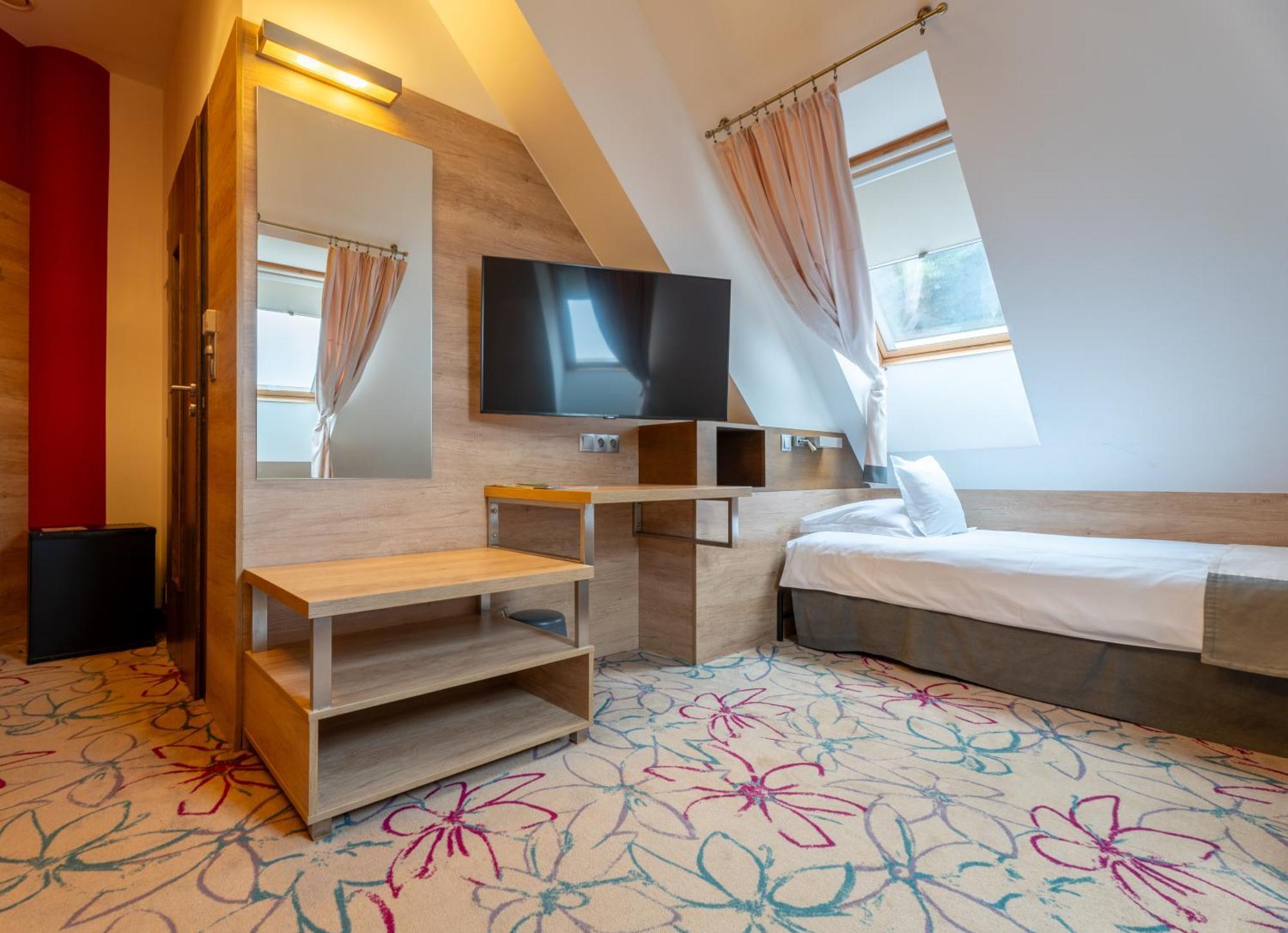 Hotel & Spa Czarny Gron Rzyki Bilik gambar