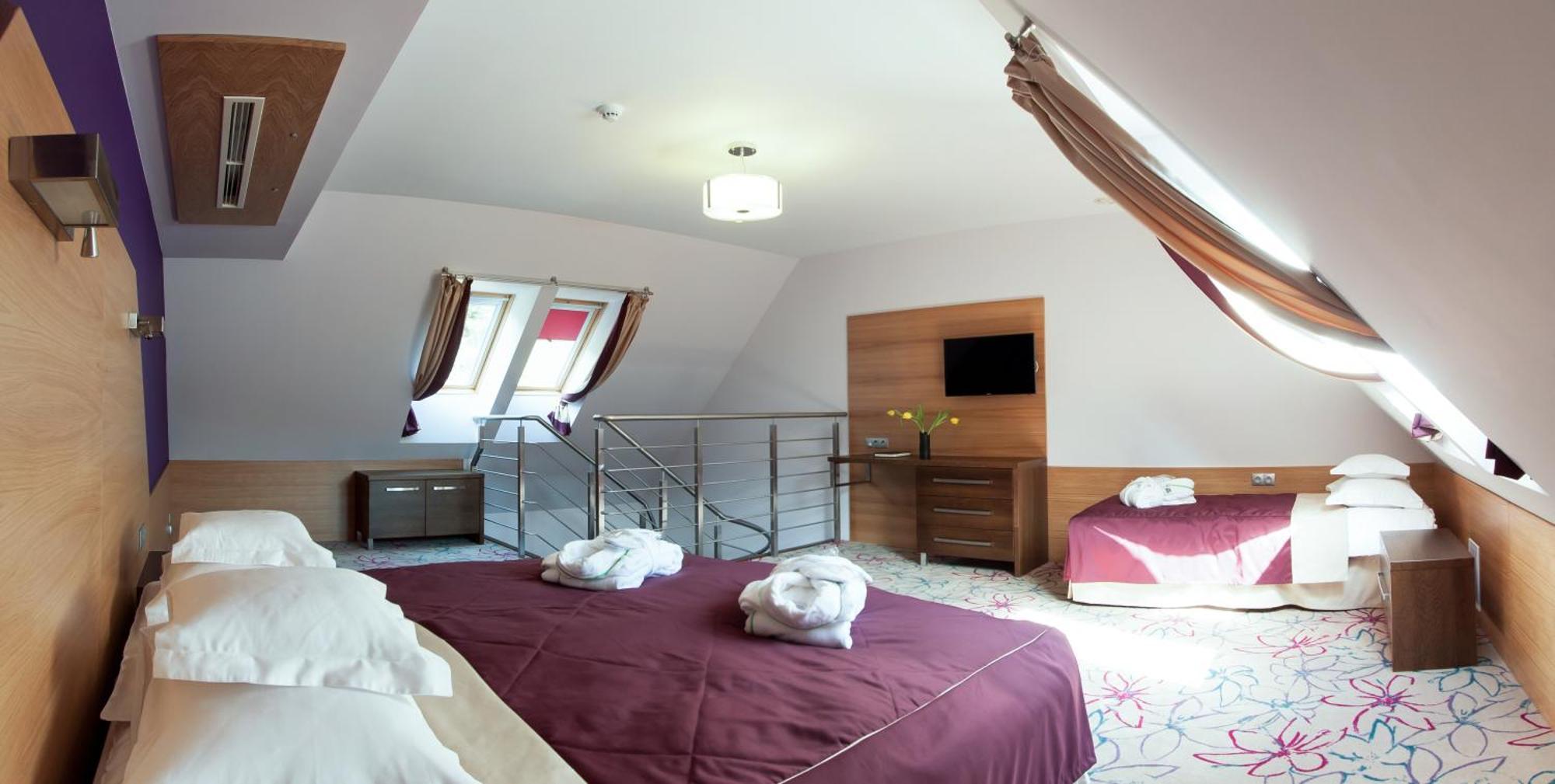 Hotel & Spa Czarny Gron Rzyki Bilik gambar